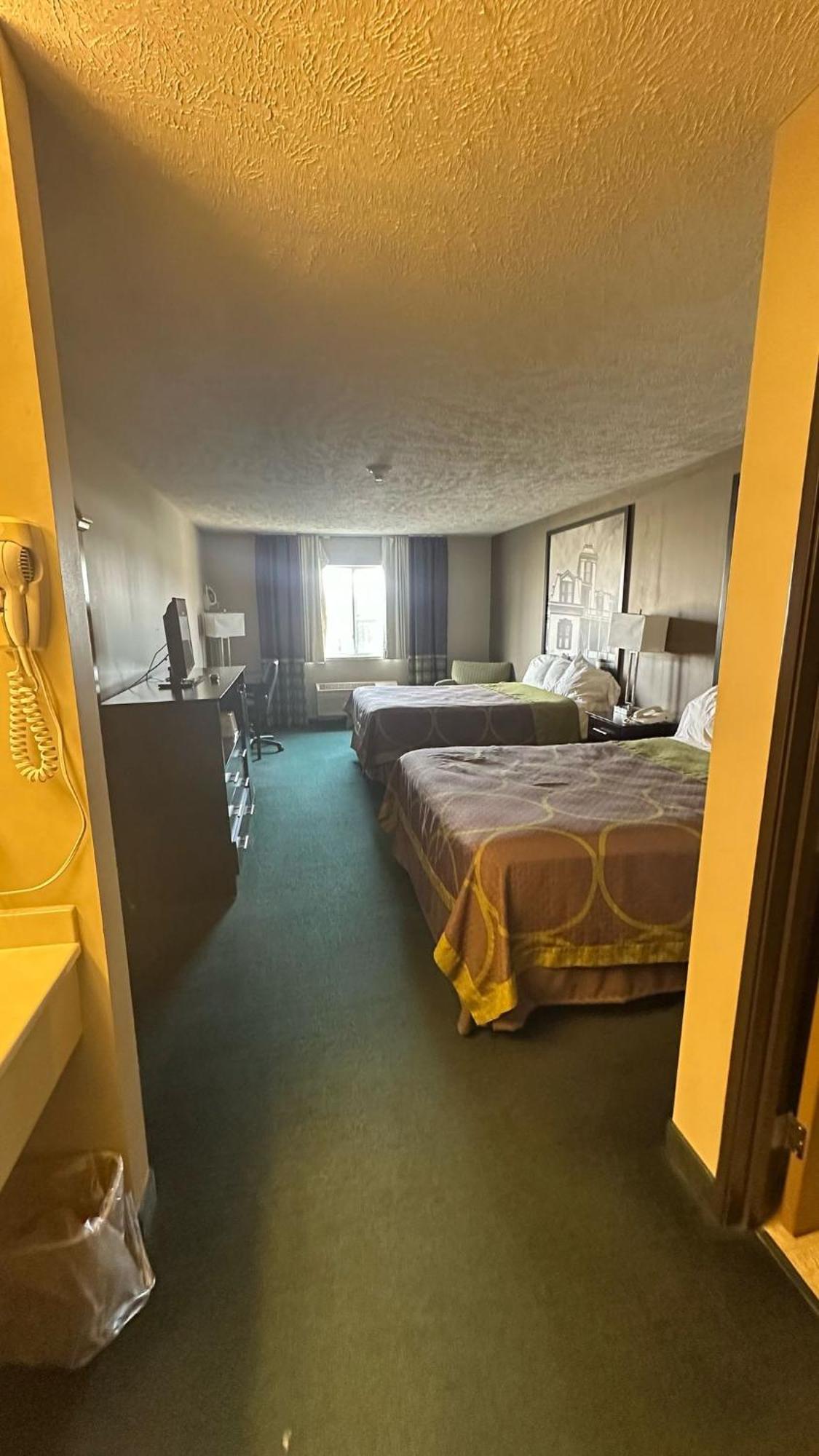 Burgundy Inn & Suites By Oyo El Paso Екстериор снимка