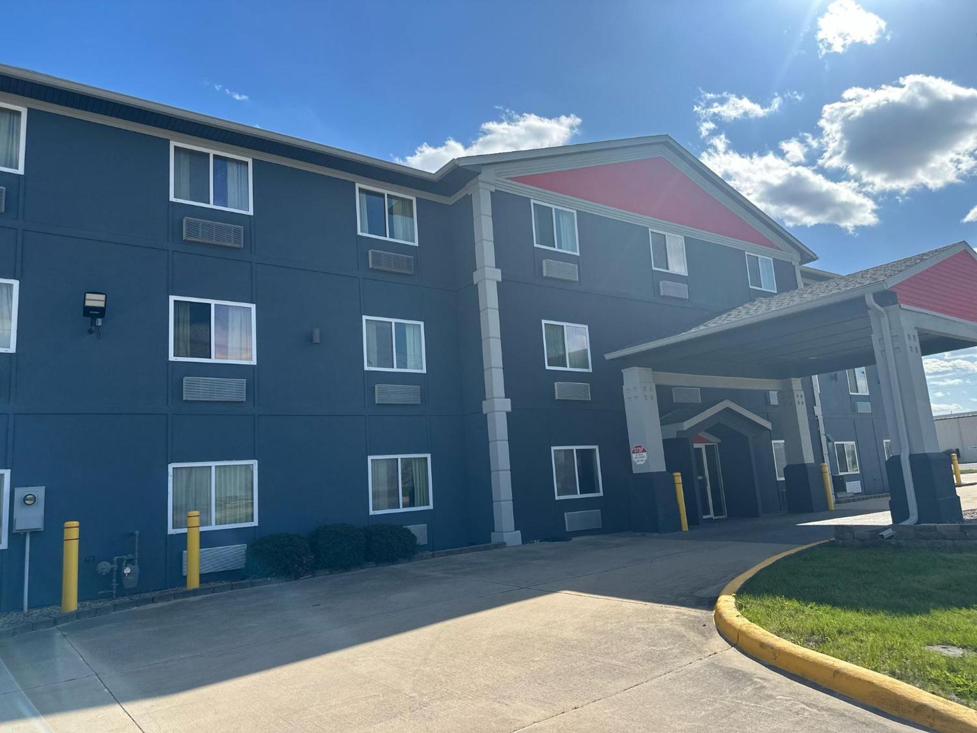 Burgundy Inn & Suites By Oyo El Paso Екстериор снимка